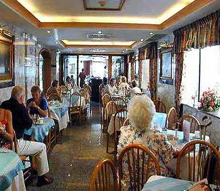 Otel The New Tower Palace