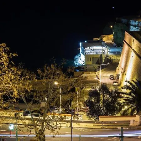 Hotel The New Tower Palace