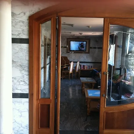 酒店 The New Tower Palace 斯利马