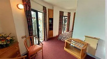 Hotell The New Tower Palace