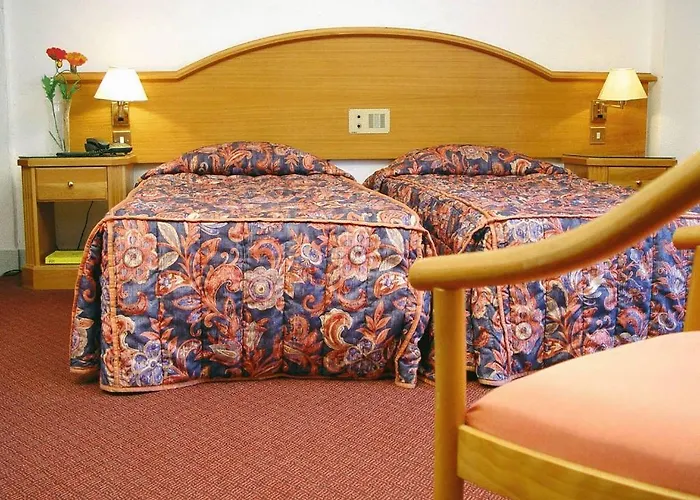 Hotell The New Tower Palace 3*