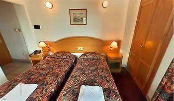 Hotel The New Tower Palace 3*