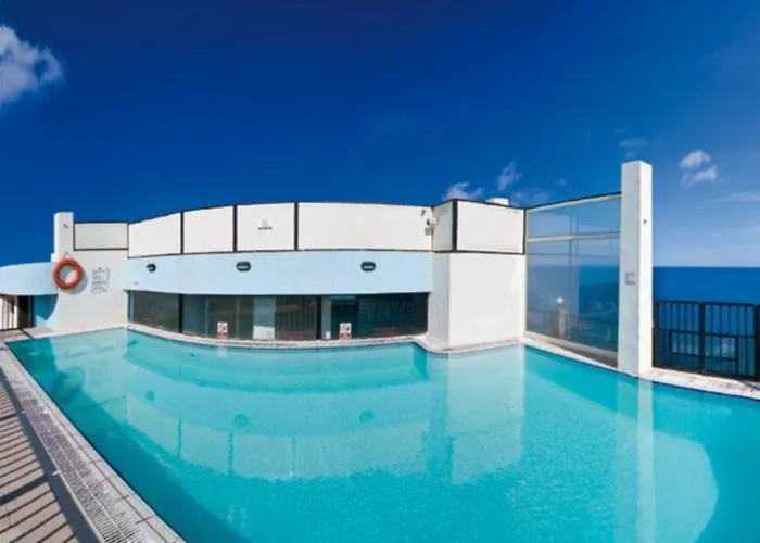 Hotel The New Tower Palace 3*