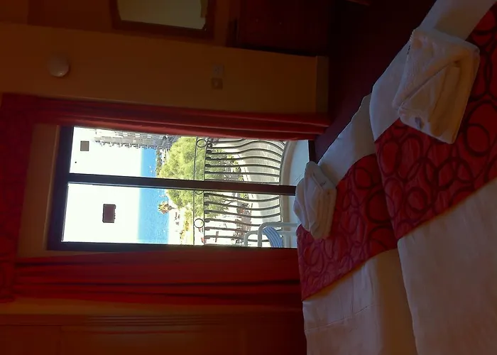 The New Tower Palace 3* Sliema