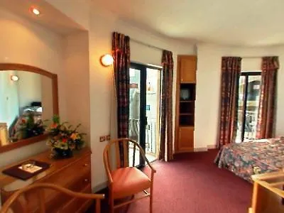 Hotel The New Tower Palace